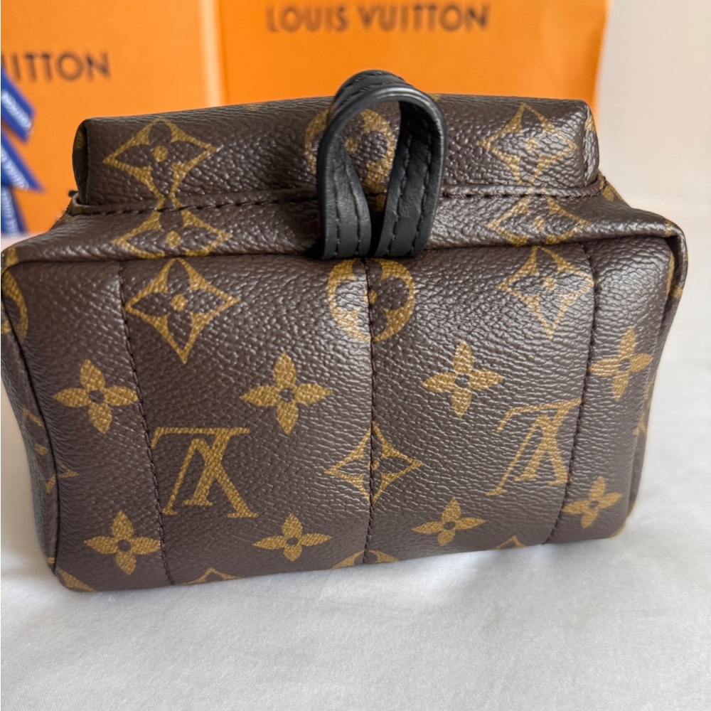 Authentic Louis Vuitton Palm Springs mini backpack purse with box & dust bag - Picture 11 of 16